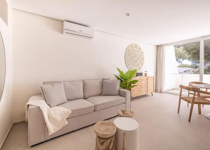 Ar4 Cosy, One-bed With Sea Views Appartement *